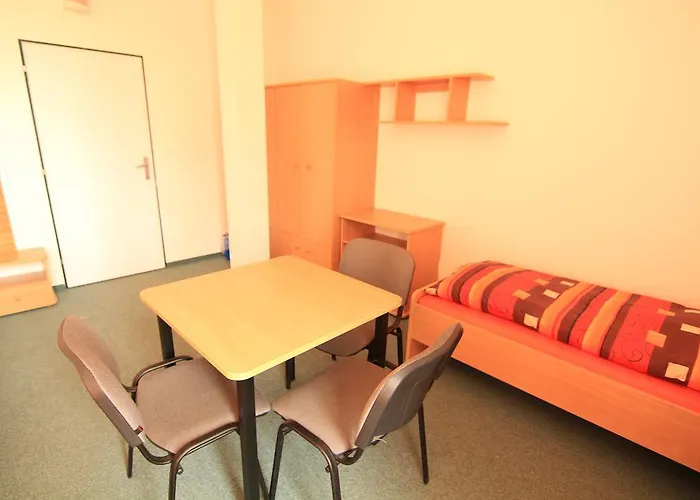 Hostel Rico *